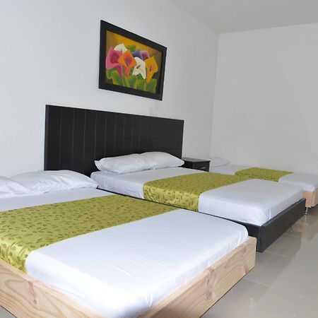 Hotel El Jardin Cafetero Armenia Bagian luar foto