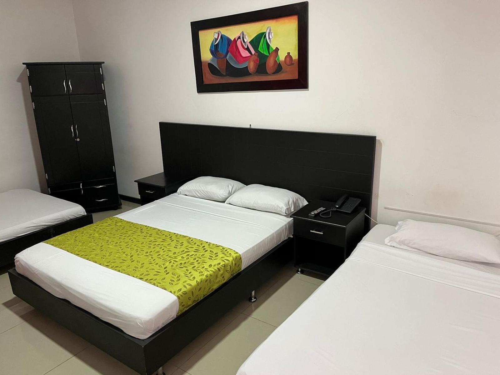 Hotel El Jardin Cafetero Armenia Bagian luar foto