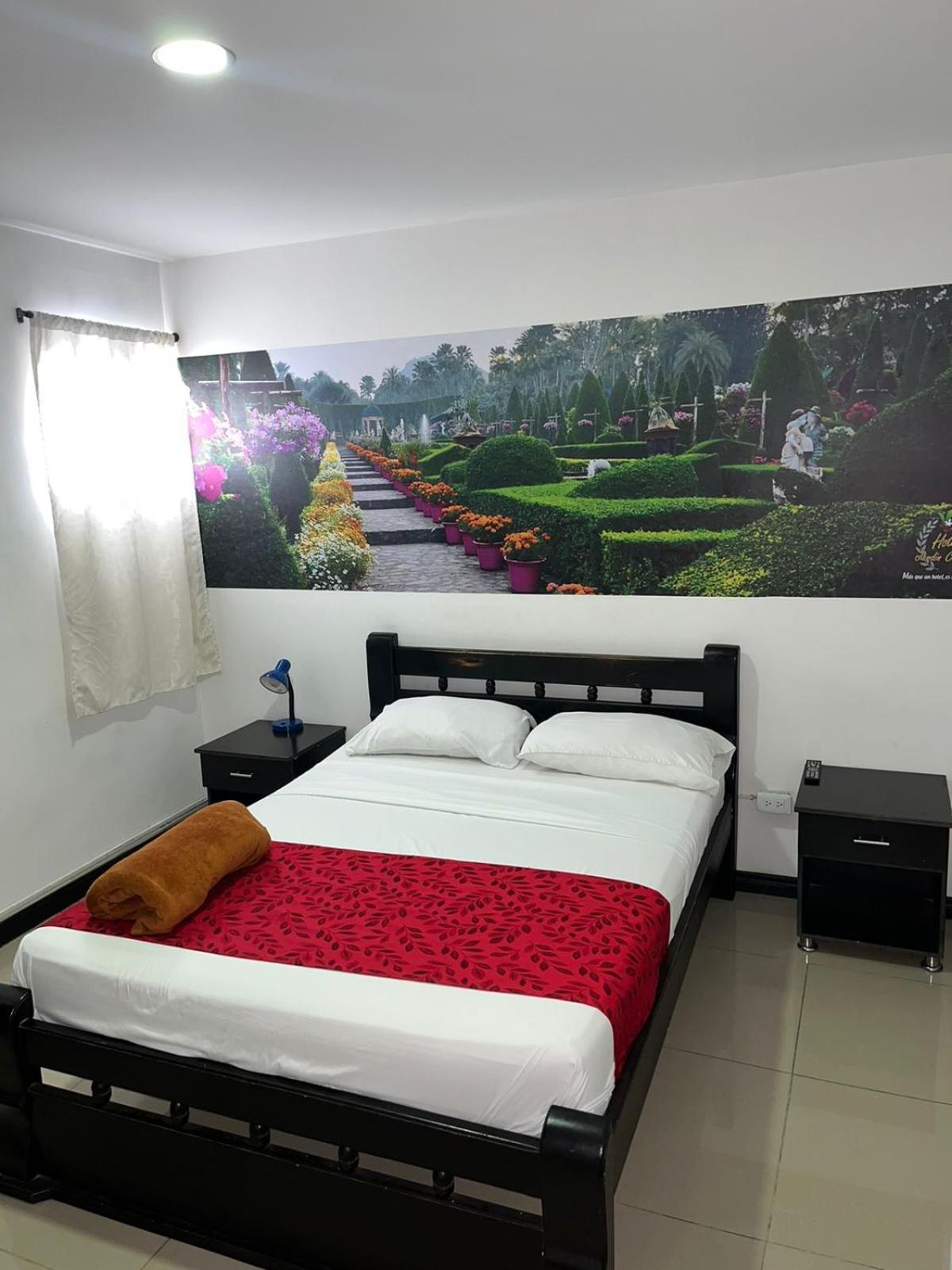Hotel El Jardin Cafetero Armenia Bagian luar foto