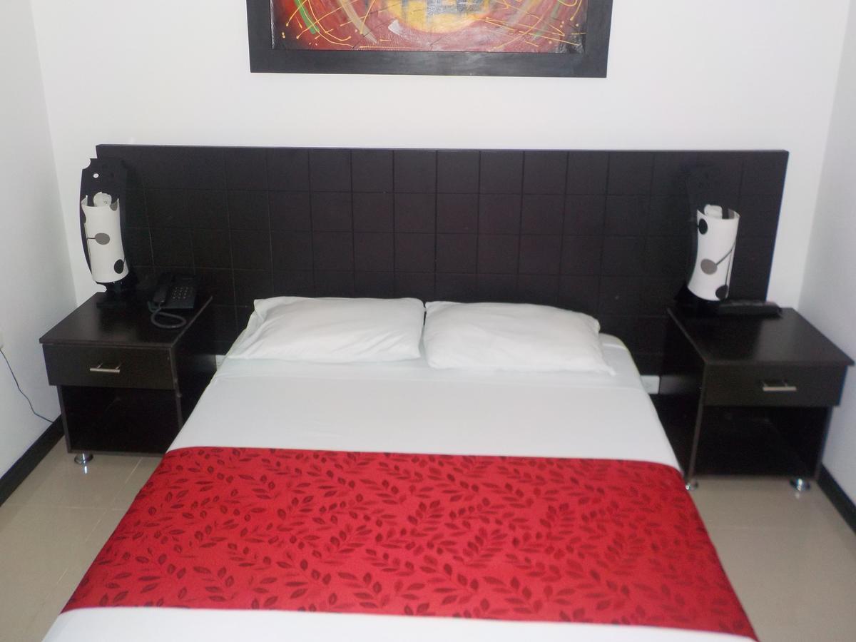 Hotel El Jardin Cafetero Armenia Bagian luar foto