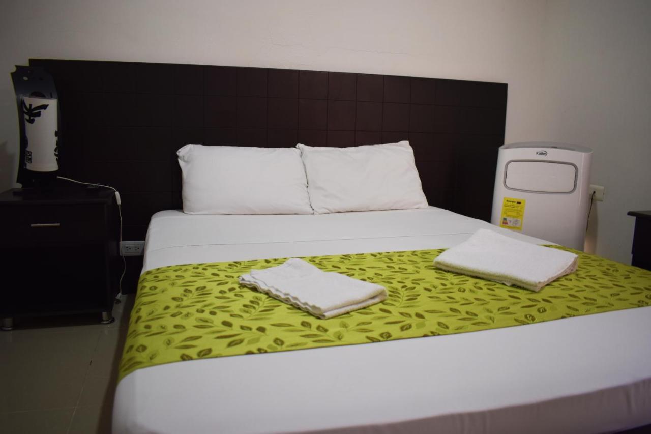 Hotel El Jardin Cafetero Armenia Bagian luar foto